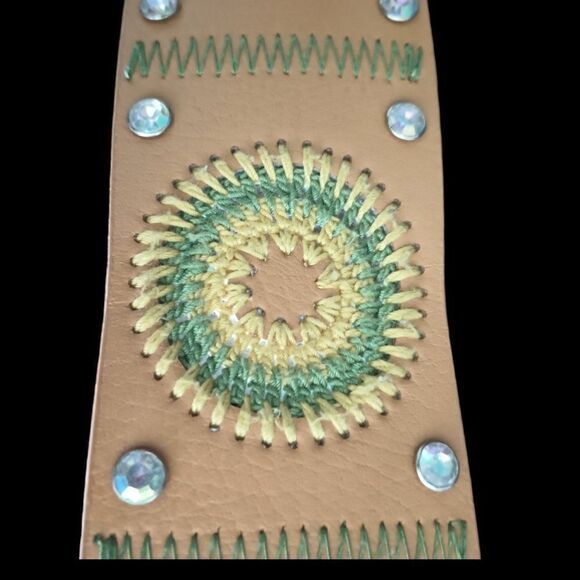 GUESS Embroidered Tan & Green Belt  with Rhinestones Vegan Leather - Picture 3 of 6
